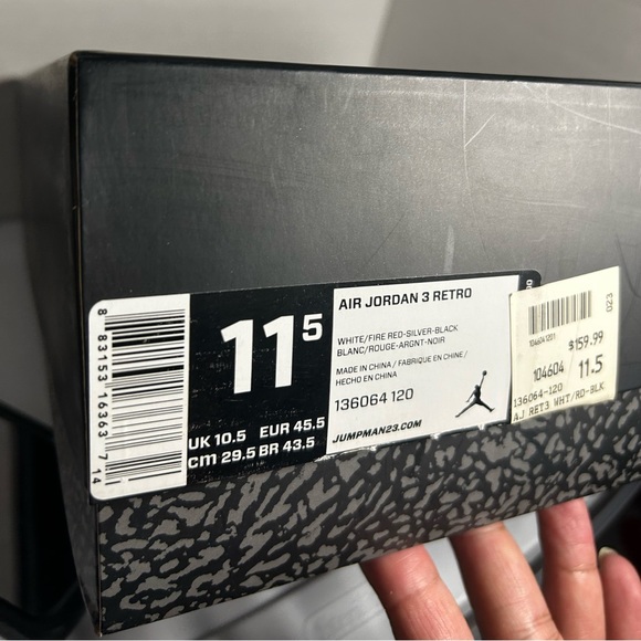 Jordan Fire Red 3’s 2013 NEW IN BOX - Picture 10 of 10